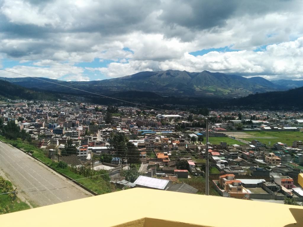 Hostal Curinan Otavalo Εξωτερικό φωτογραφία