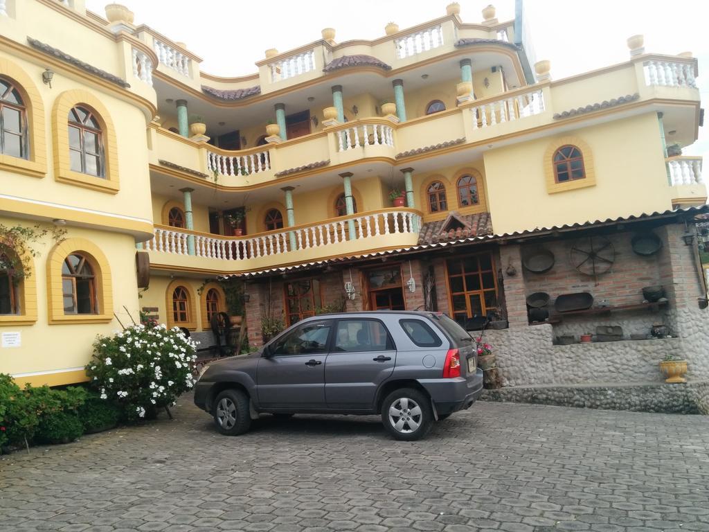 Hostal Curinan Otavalo Εξωτερικό φωτογραφία